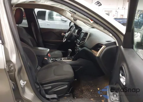 2016 Jeep Cherokee Latitude from USA, damaged, VIN 1C4PJMCSXGW311376